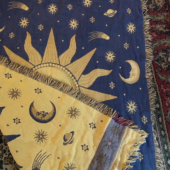 Vintage 90s Cotton Celestial Sun and Moon Tapestry/Throw Rug. - Picture 3 of 5
